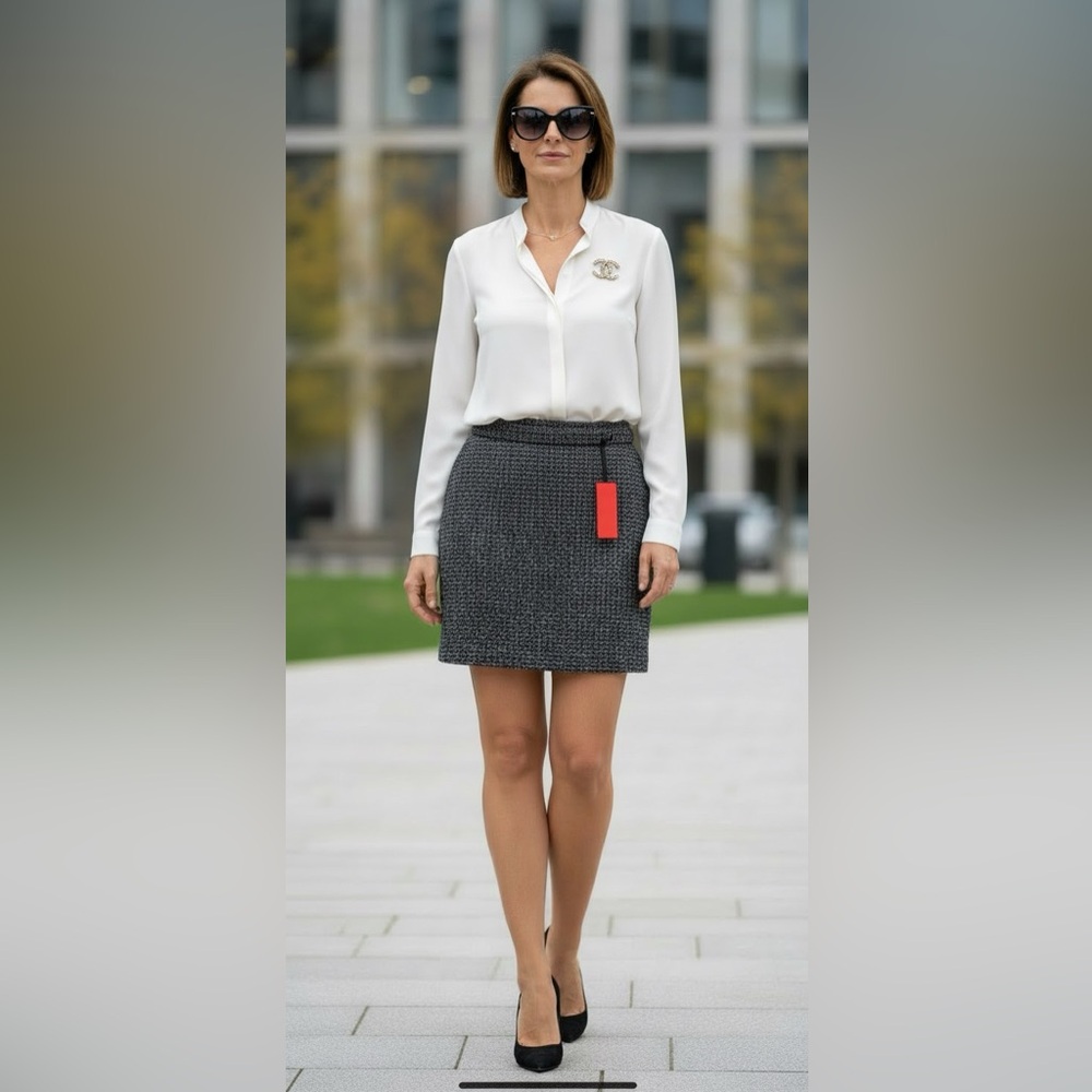 Brand new Hugo Boss skirt